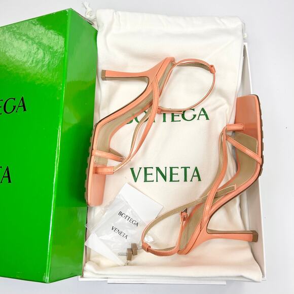 Bottega Veneta Square Toe Stretch Heel - Women’s 6 - Picture 2 of 7